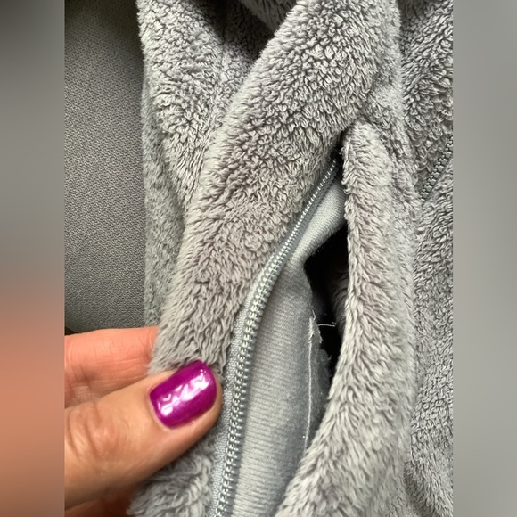 Ladies Columbia fleece jacket 🌸 - Picture 5 of 7